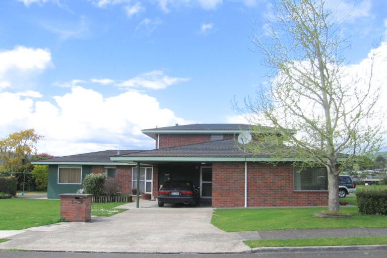 Photo of property in 1 Luxor Place, Pomare, Rotorua, 3015