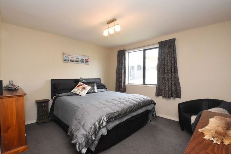 Photo of property in 75 Taiepa Road, Otatara, Invercargill, 9879