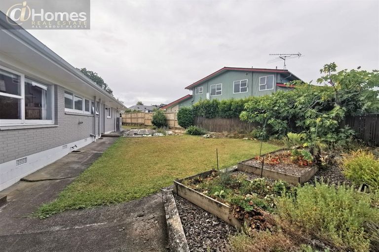 Photo of property in 10 Whiteacres Drive, Sunnyhills, Auckland, 2010