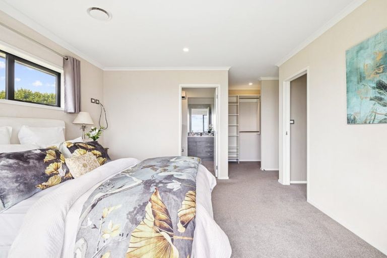 Photo of property in 3 Cranleigh Way, Bombay, 2675