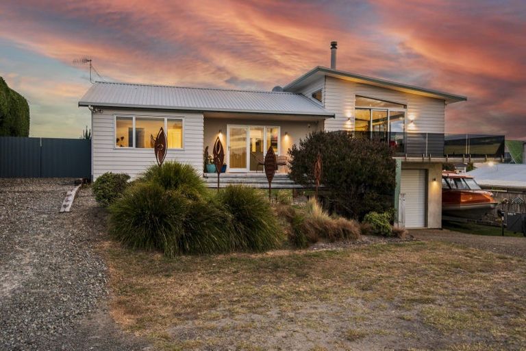 Photo of property in 18 Robbie Street, Foxton Beach, Foxton, 4815