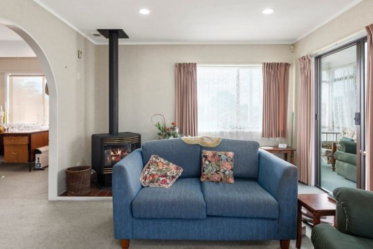 Photo of property in 6 Blomfield Street, Pukehangi, Rotorua, 3015