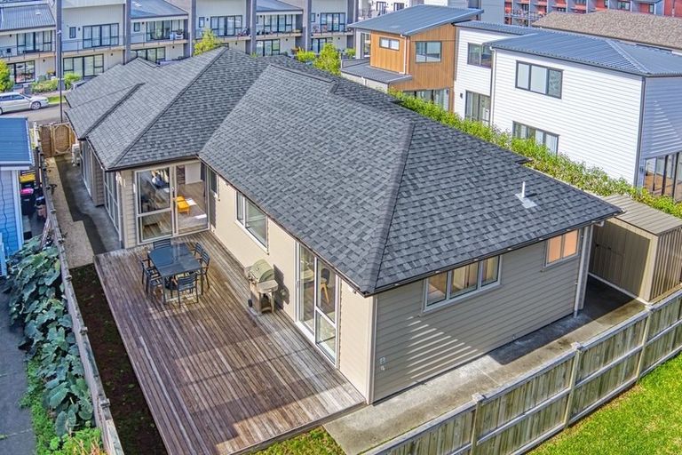 Photo of property in 23 Hangar Lane, Whenuapai, Auckland, 0618