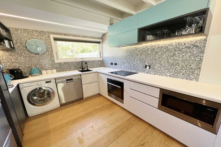 Photo of property in 130 Rossall Street, Merivale, Christchurch, 8014