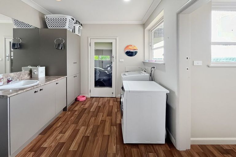 Photo of property in 820 Lockwood Road, Kairanga, Palmerston North, 4475