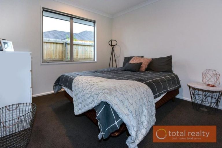 Photo of property in 33 Whincops Road, Halswell, Christchurch, 8025