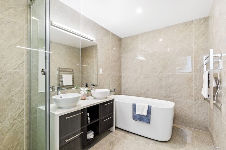 Photo of property in 254b Hibiscus Coast Highway, Orewa, 0931