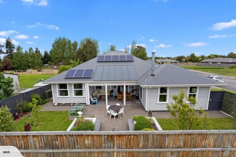 Photo of property in 22 Wineberry Avenue, Amberley, 7410