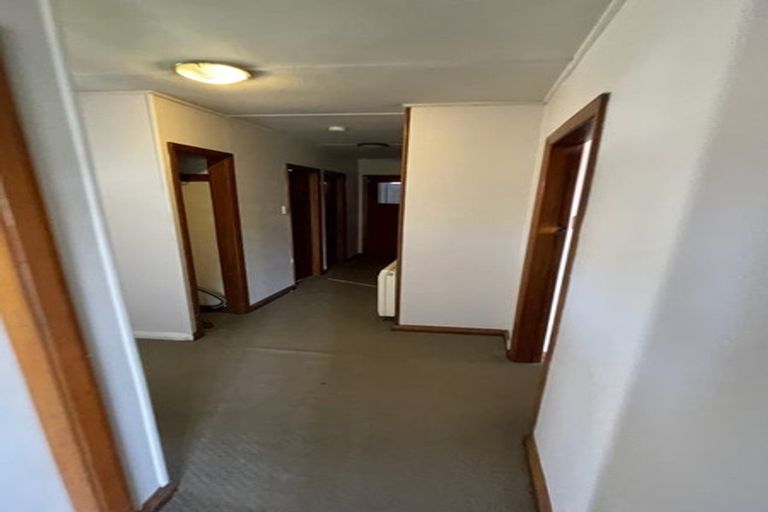 Photo of property in 12 Hillary Crescent, Upper Riccarton, Christchurch, 8041