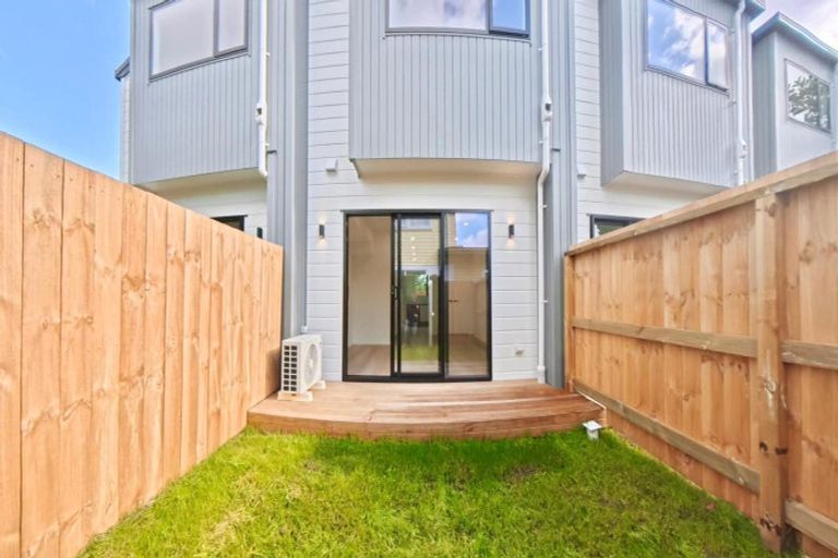 Photo of property in 140e Weymouth Road, Manurewa, Auckland, 2102