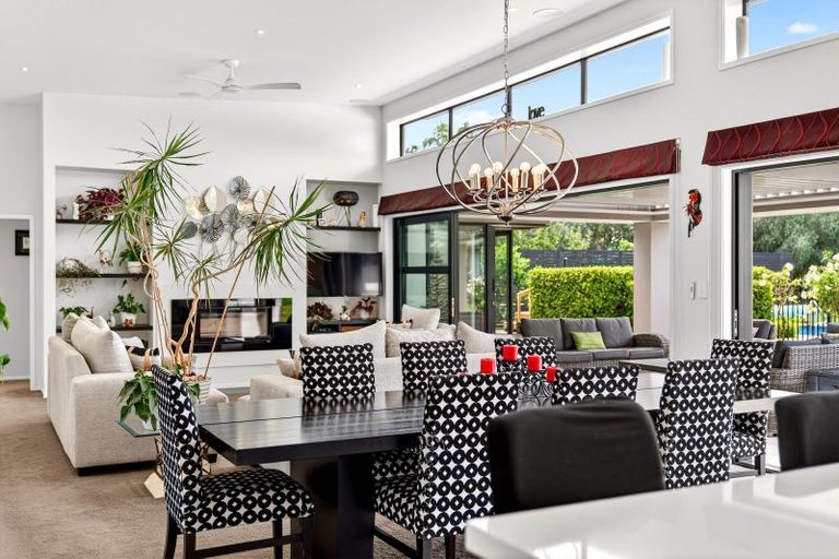 Photo of property in 9 Campbell Drive, Martinborough, 5711