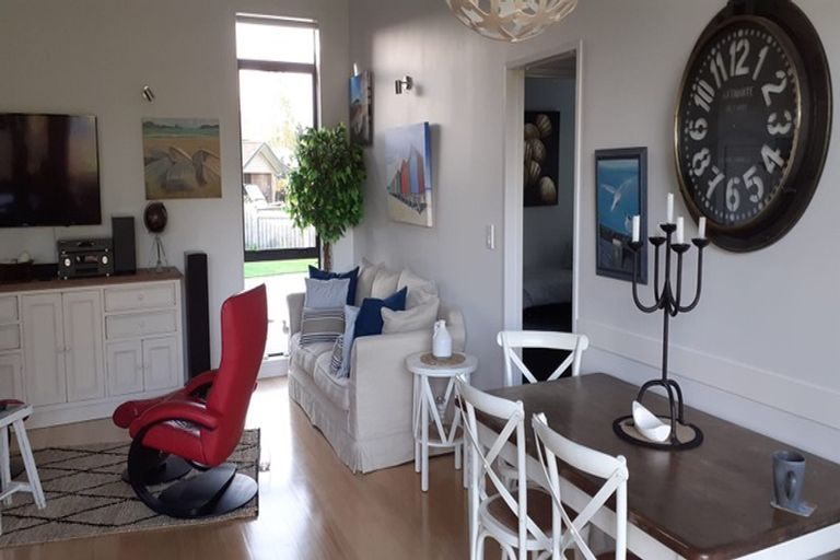 Photo of property in 64 Mary-ellen Place, Coromandel, 3506