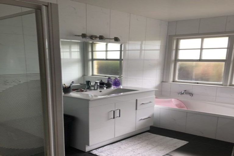 Photo of property in 9 Longmuir Street, Ilam, Christchurch, 8041