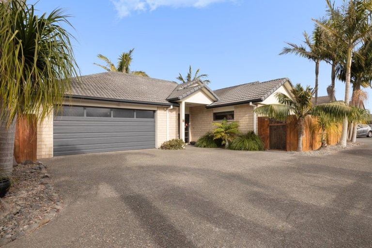 Photo of property in 146 Tuihana Drive, Papamoa Beach, Papamoa, 3118
