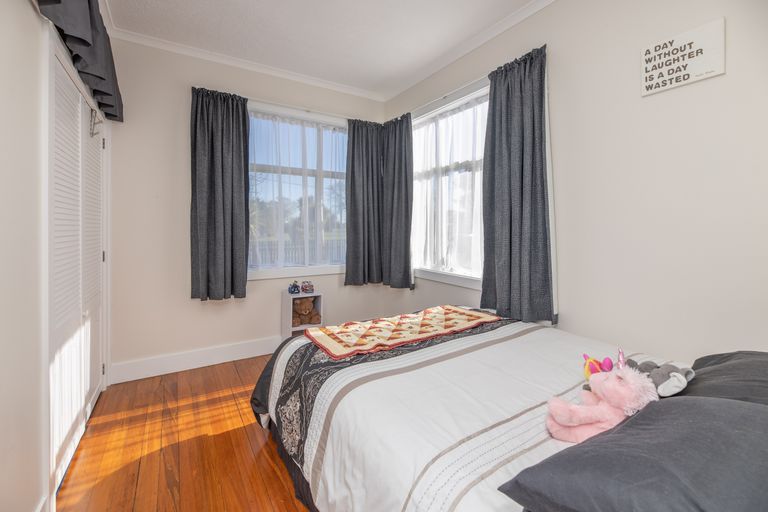 Photo of property in 177 Baker Street, New Brighton, Christchurch, 8083