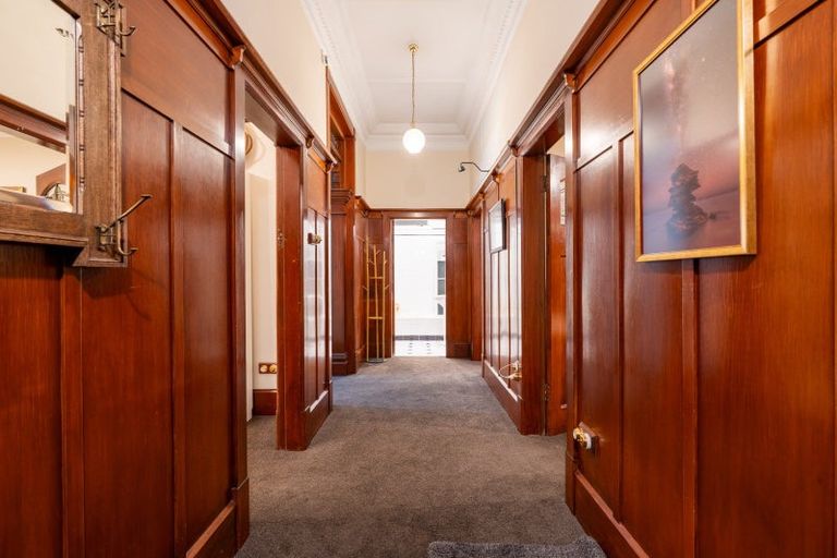 Photo of property in 143 Kenmure Road, Kenmure, Dunedin, 9011