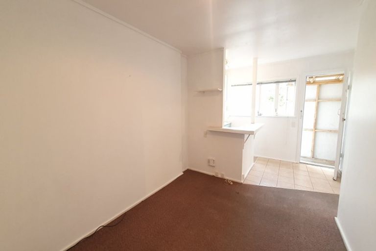 Photo of property in 36 Harlston Road, Mount Albert, Auckland, 1025