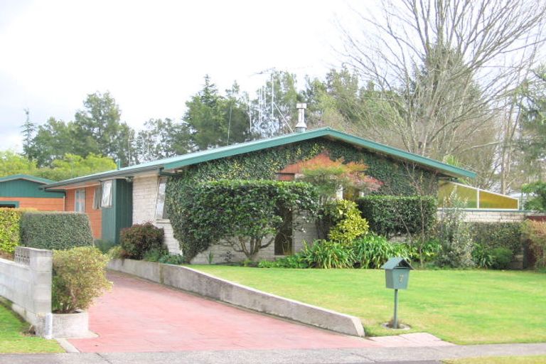 Photo of property in 7 Brookbank Place, Glenview, Hamilton, 3206