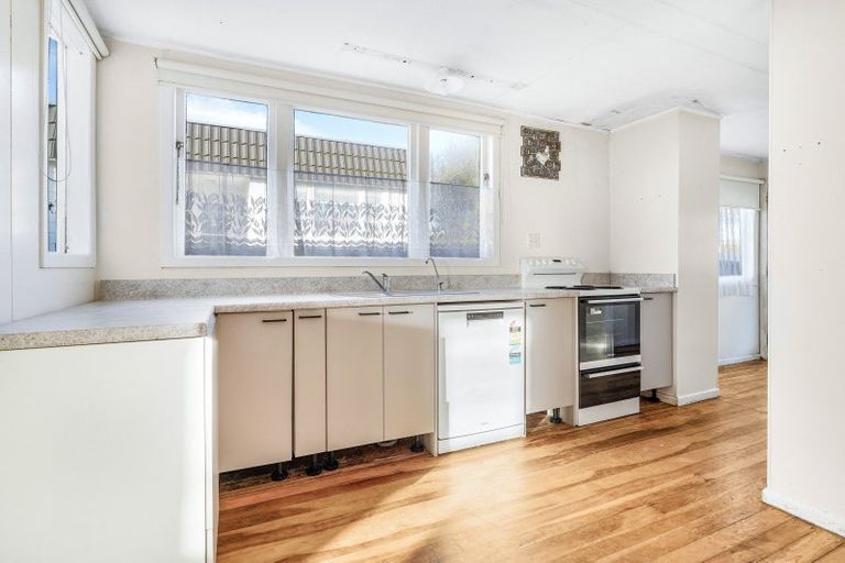 Photo of property in 35 Baird Road, Tokoroa, 3420