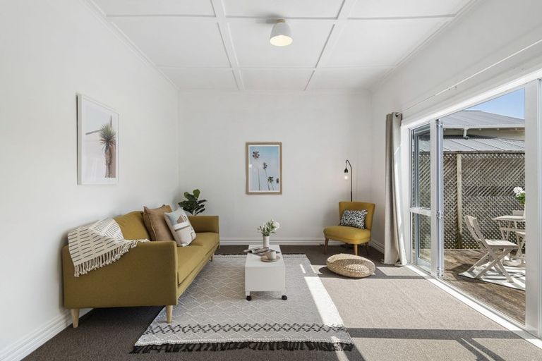 Photo of property in 9 Huia Street, Devonport, Auckland, 0624