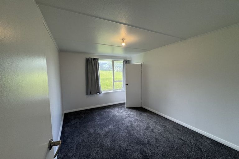 Photo of property in 11 Taupiri Crescent, Titahi Bay, Porirua, 5022