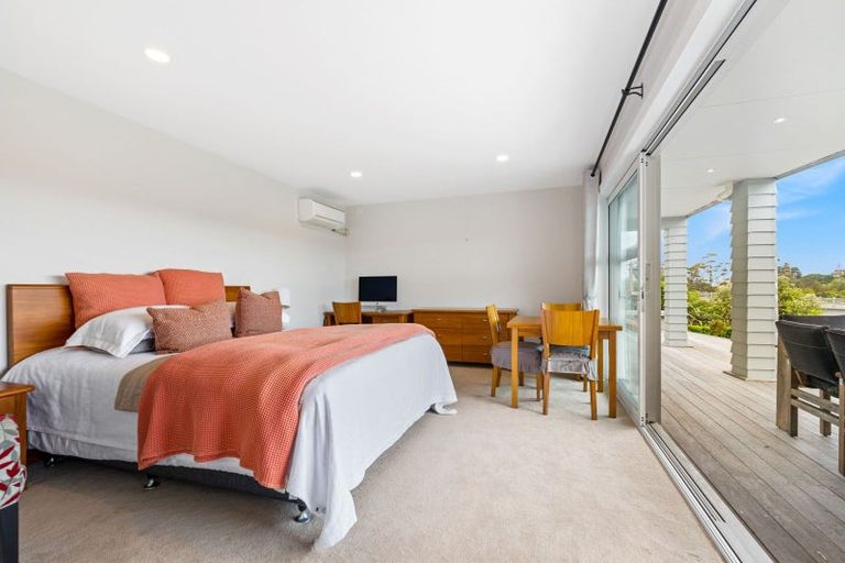 Photo of property in 14 Remuremu Street, Long Bay, Auckland, 0630