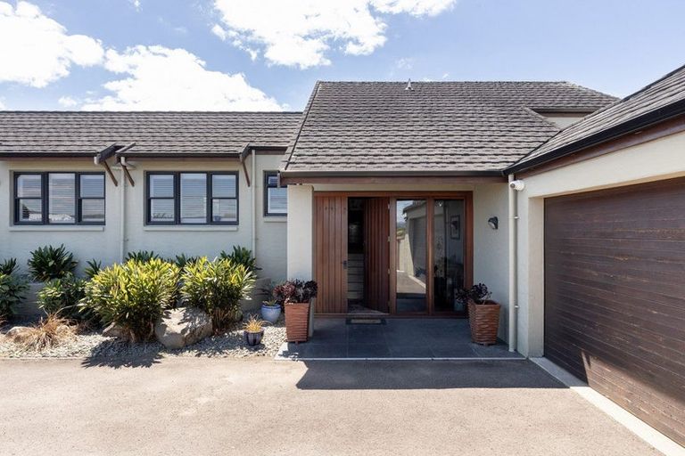 Photo of property in 81-83 Hamurana Road, Omokoroa, 3114