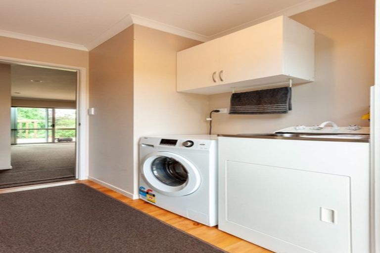 Photo of property in 6 Depot Street, Tirau, 3410