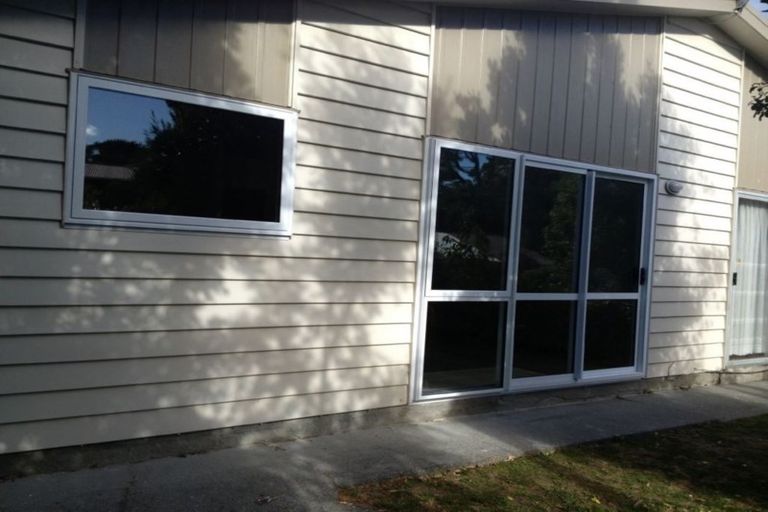 Photo of property in 112 Stewart Drive, Johnsonville, Wellington, 6037