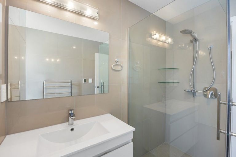 Photo of property in 9 Westview Place, Western Heights, Hamilton, 3200