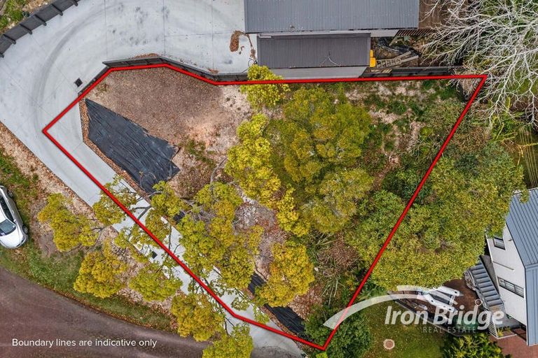 Photo of property in 10a Louise Place, Browns Bay, Auckland, 0630