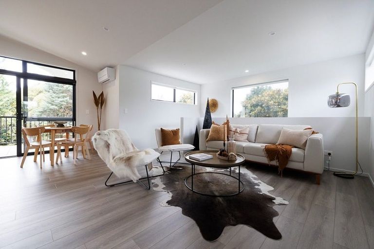 Photo of property in 135a Victoria Street, Cambridge, 3434