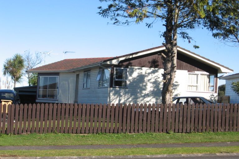 Photo of property in 5 Siska Place, Wattle Downs, Auckland, 2103