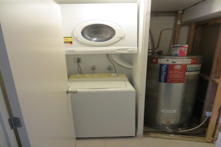 Photo of property in 125 Glengarry Road, Glen Eden, Auckland, 0602