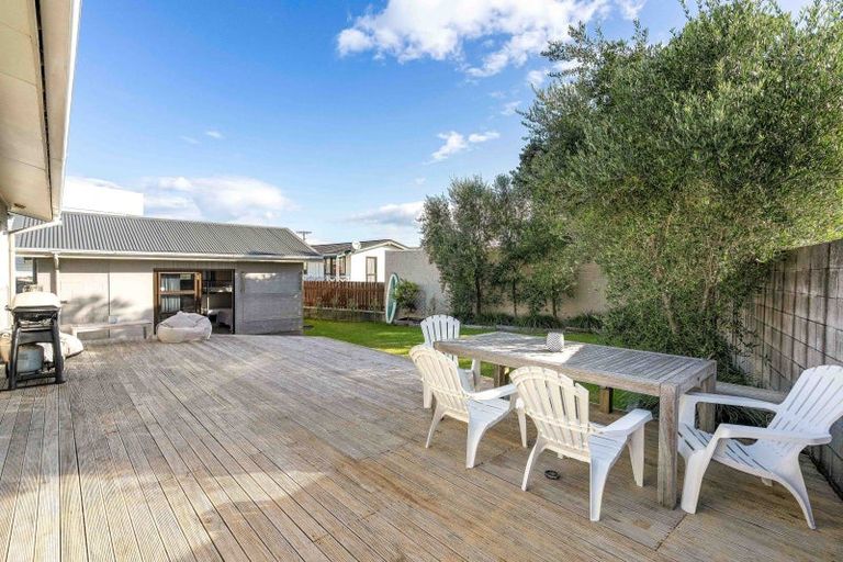 Photo of property in 303b Beach Road, Whangamata, 3620