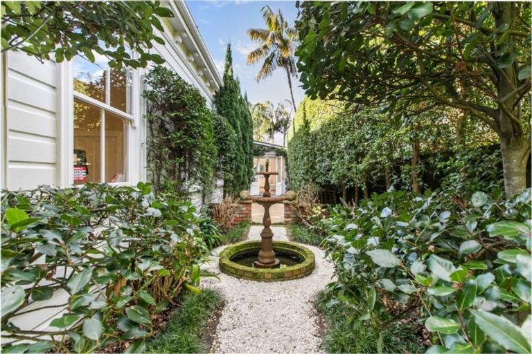 Photo of property in 73 St Stephens Avenue, Parnell, Auckland, 1052
