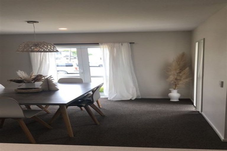 Photo of property in 19 Tribute Loop, Takanini, 2112