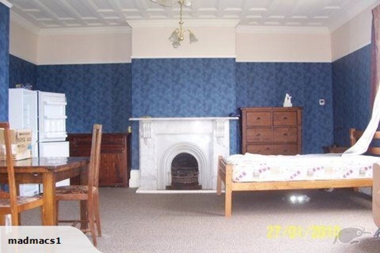 Photo of property in 6 Heriot Row, Dunedin Central, Dunedin, 9016