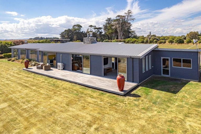 Photo of property in 106b Watt Livingstone Road, Westmere, Whanganui, 4574