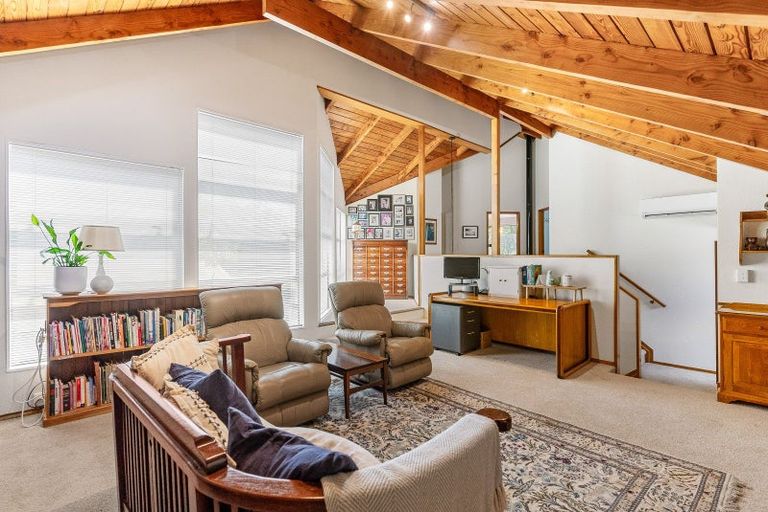 Photo of property in 2/52 Hattaway Avenue, Bucklands Beach, Auckland, 2012