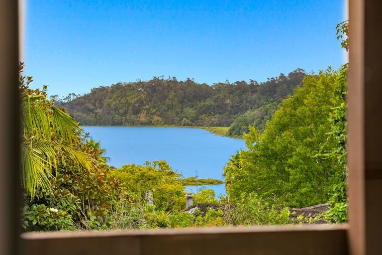 Photo of property in 54a Pemberton Avenue, Bayview, Auckland, 0629