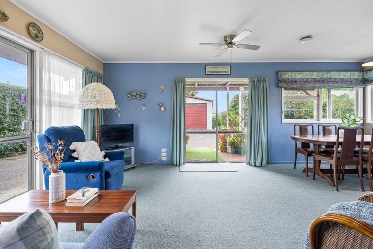 Photo of property in 27 Beazley Crescent, Tikipunga, Whangarei, 0112