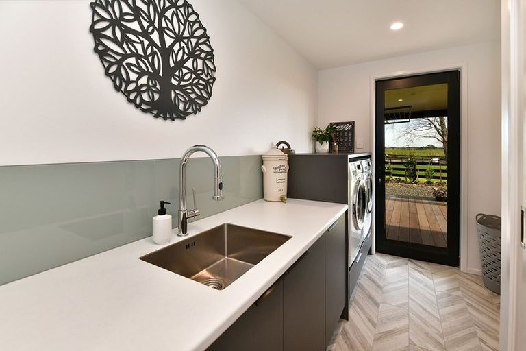 Photo of property in 110 Bryant Road, Karaka, Papakura, 2580