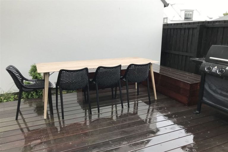 Photo of property in 6/237 Armagh Street, Christchurch Central, Christchurch, 8011