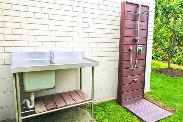 Photo of property in 62 Selwyn Street, Pohara, Takaka, 7183