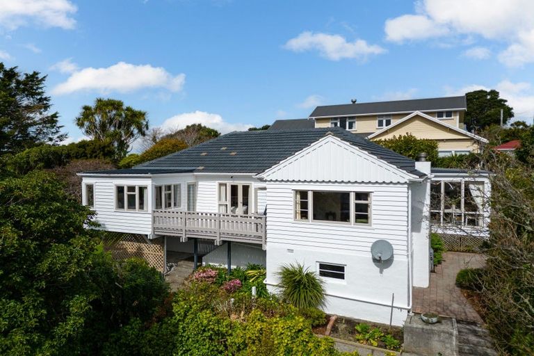 Photo of property in 109 Karori Road, Karori, Wellington, 6012