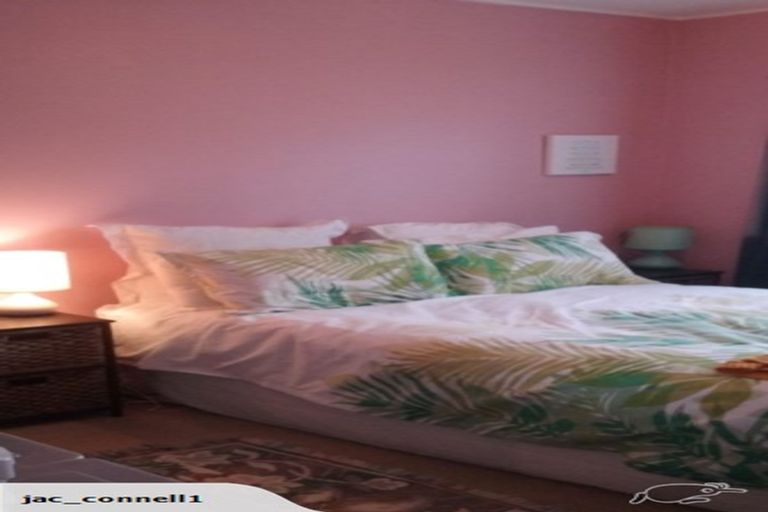 Photo of property in 1/18 Thurleigh Grove, Karori, Wellington, 6012