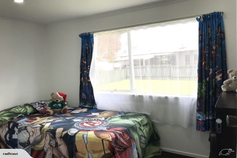 Photo of property in 95 Aquarius Drive, Kawaha Point, Rotorua, 3010