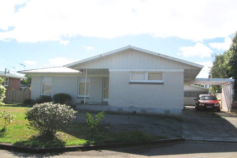 Photo of property in 9 Maoribank Grove, Brown Owl, Upper Hutt, 5018