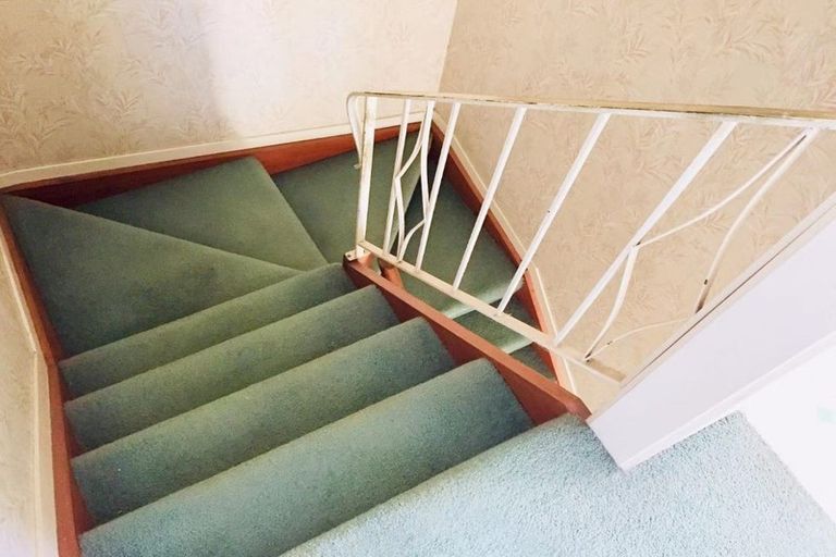 Photo of property in 1/90 Titirangi Road, New Lynn, Auckland, 0600